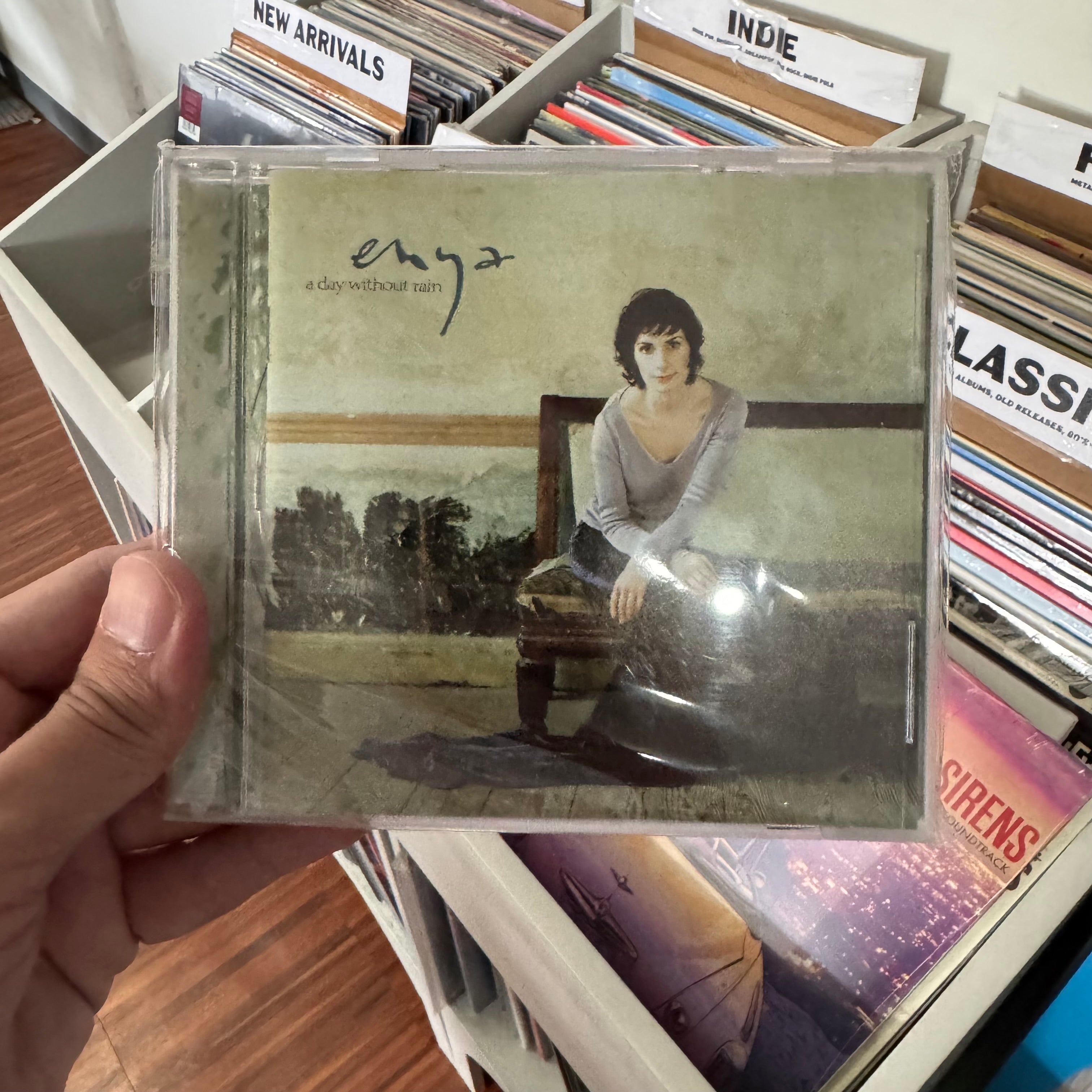 enya - A day Without rain [Pre-loved CD]
