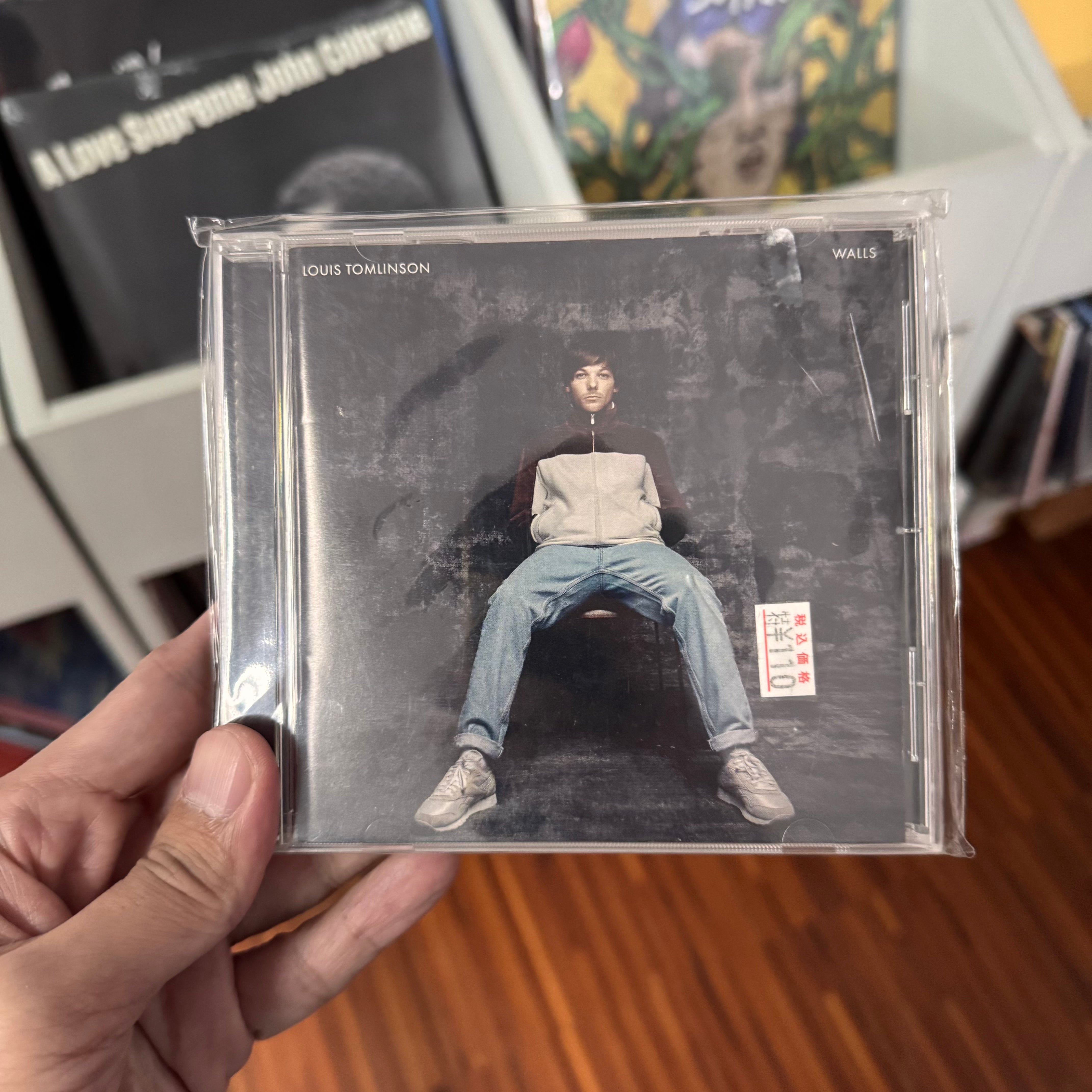 Louis Tomlinson - Walls [Pre-loved CD]